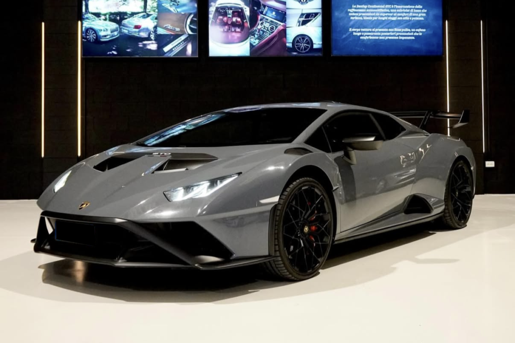 Huracan STO Grey Front 4