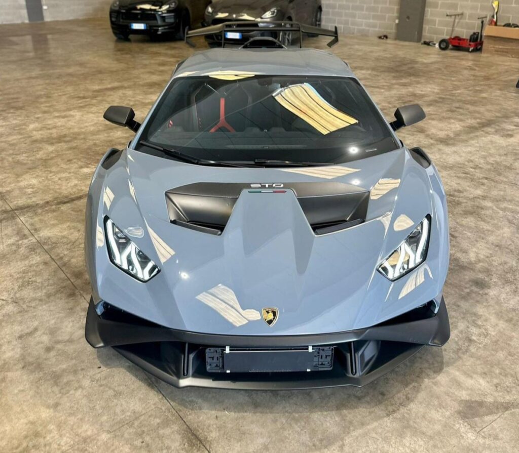Lamborghini Huracan STO Grey Front 3
