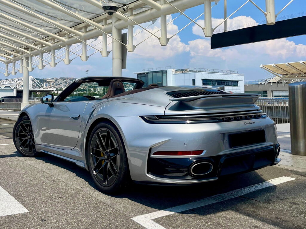 Porsche 911 Turbo S Convertible Side Nice Airport 2 (1)
