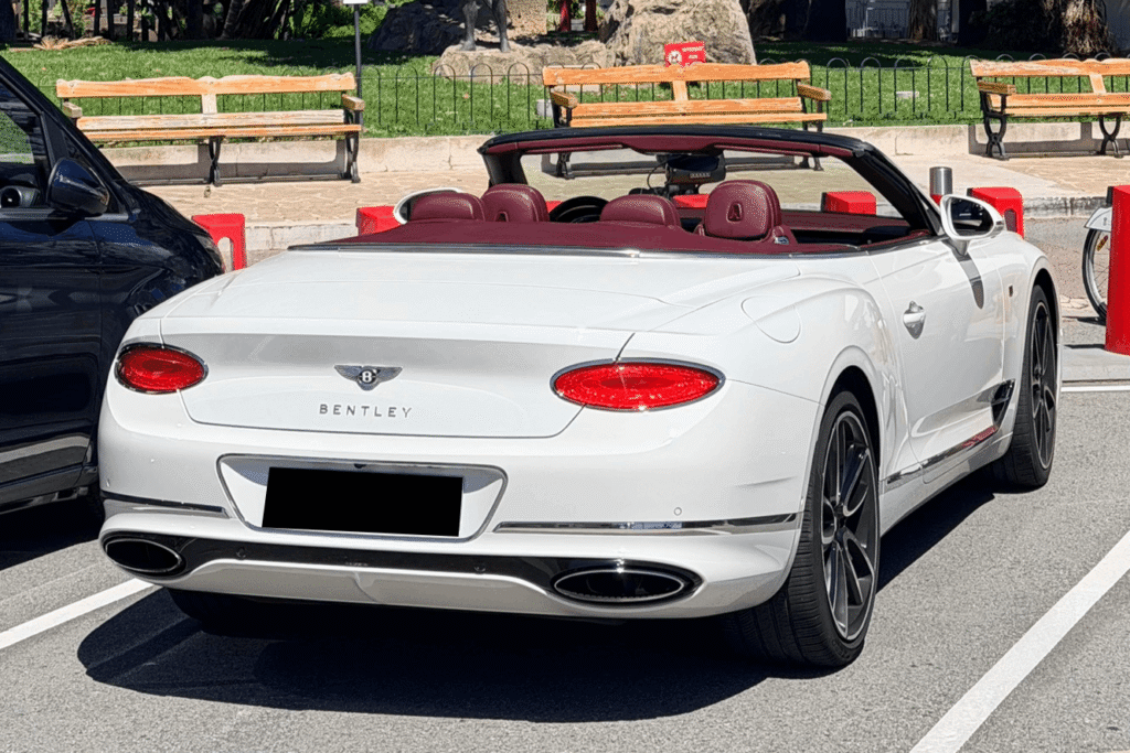 Bentley GTC W12 White (1)