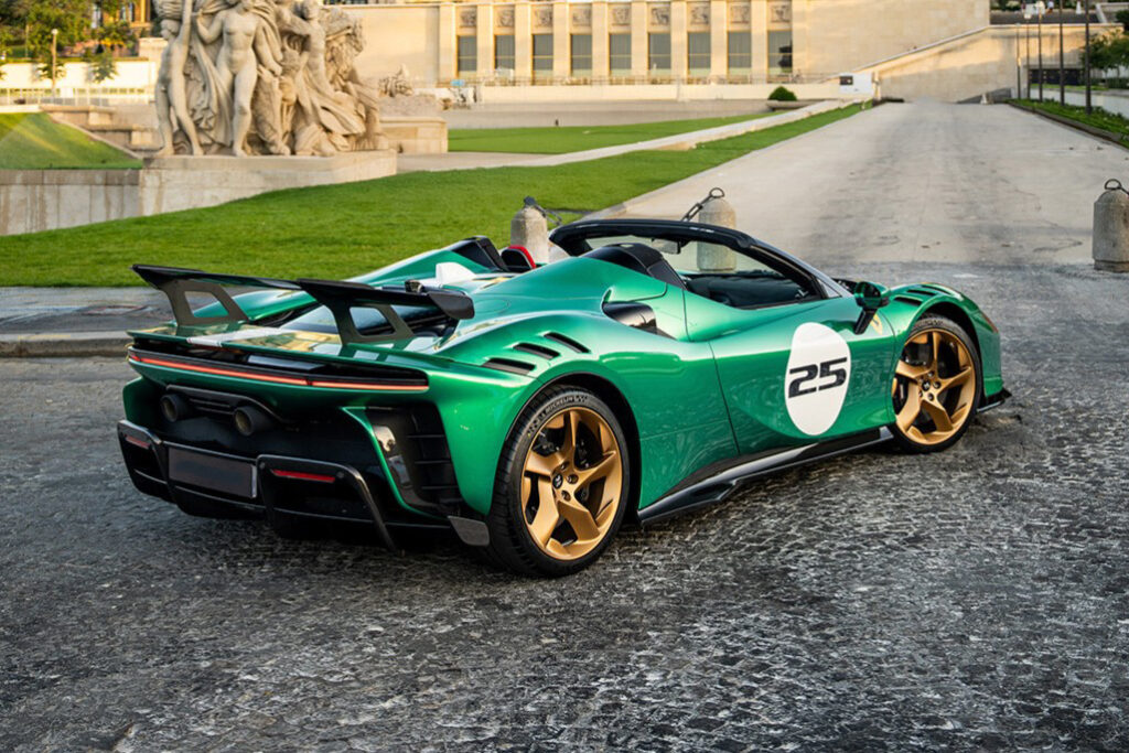 Ferrari SF90 XX Spider Green Rear