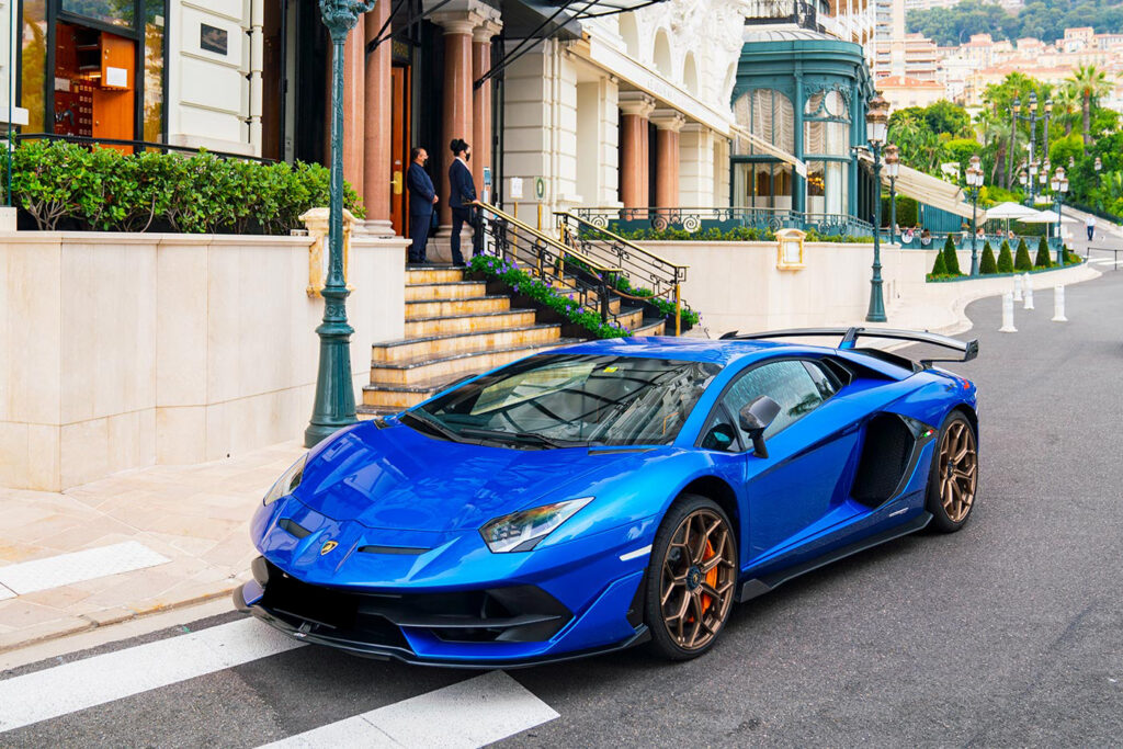 Avendador SVJ Blue Monaco