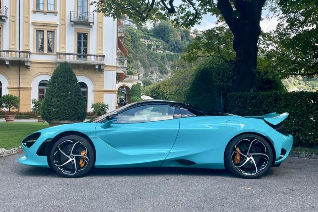 McLaren 750S Lake Como Side