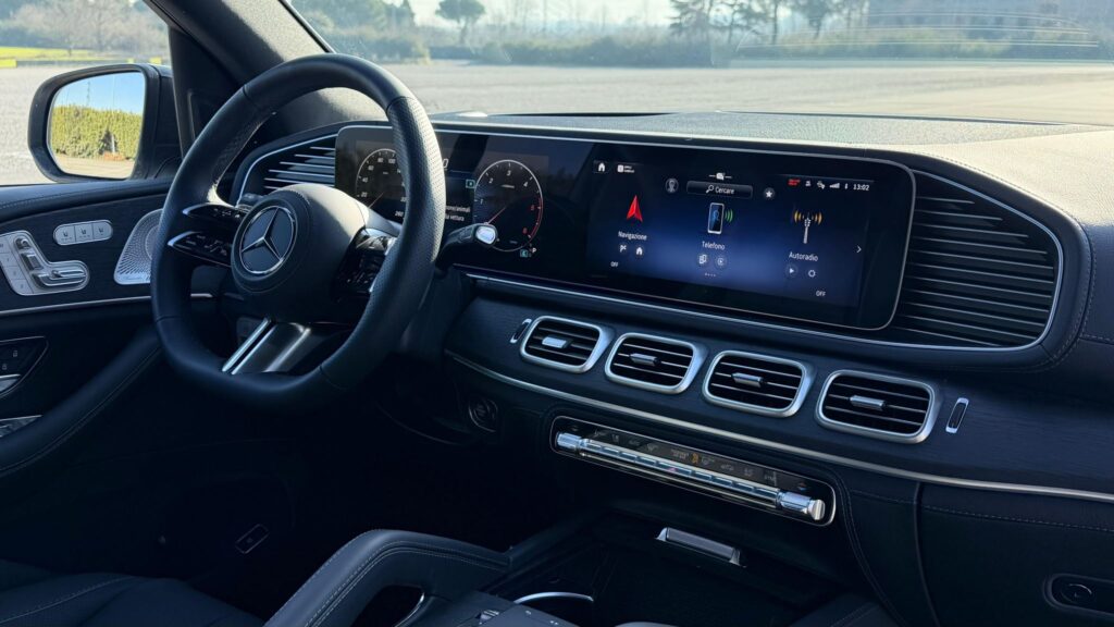 Mercedes-Benz GLS Interior 3
