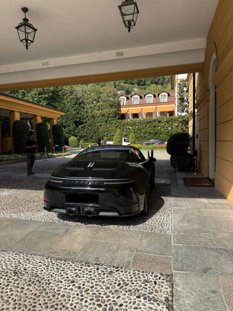 Porsche 911 Targa GTS Lake Como